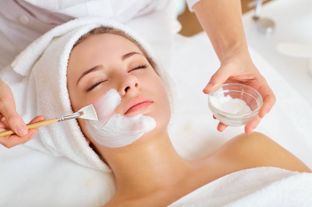 soins corporels pour stimuler sens