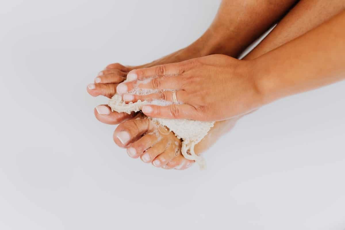 Découvrez les produits de soins les plus efficaces pour prendre soin de vos pieds
