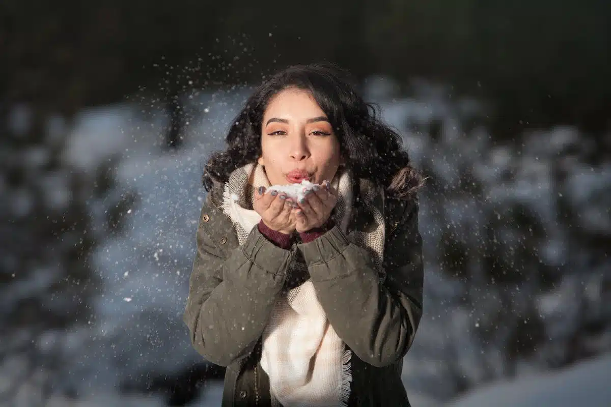 Les meilleurs conseils pour protéger vos cheveux en période hivernale